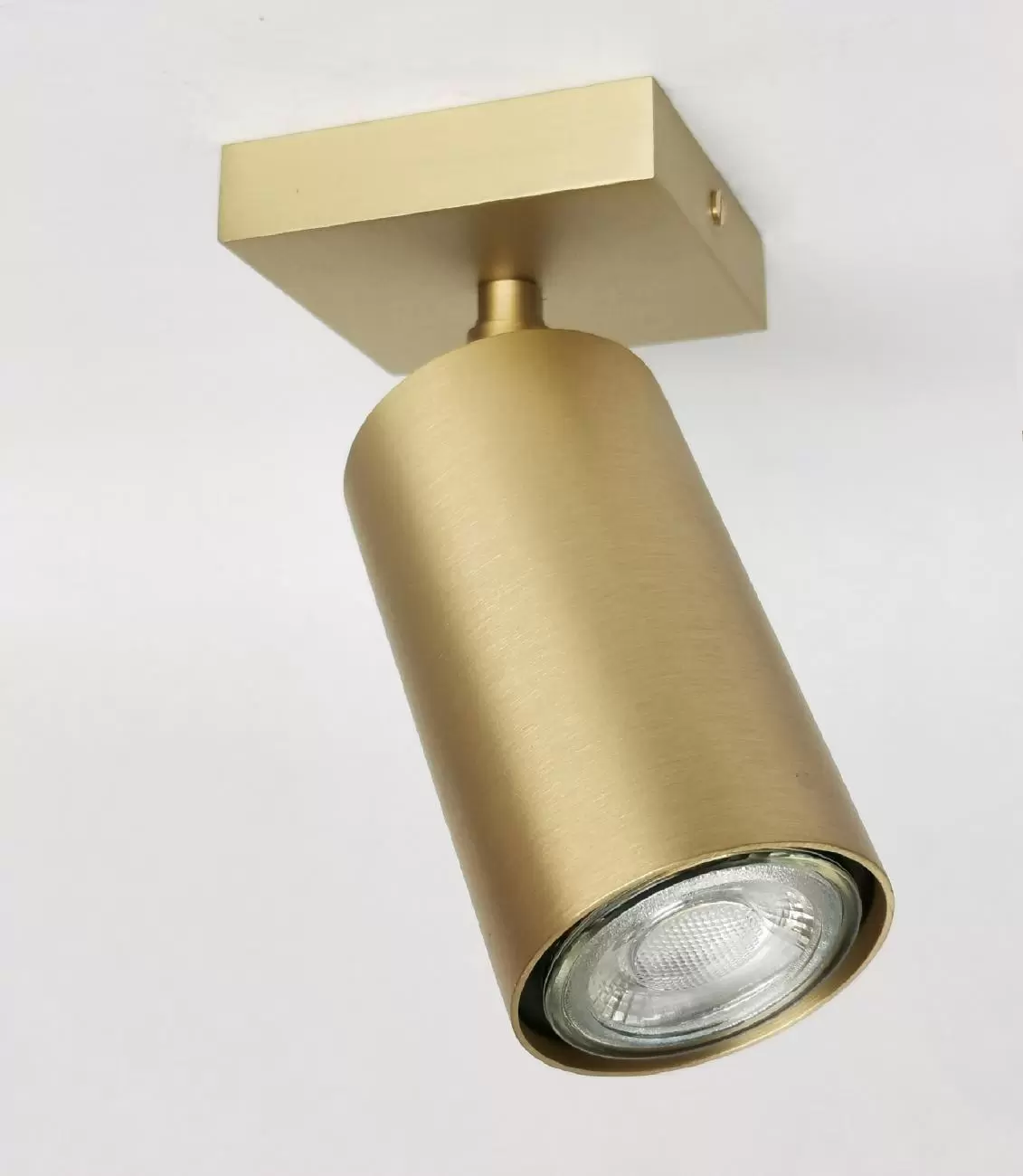 spot plafond moderne