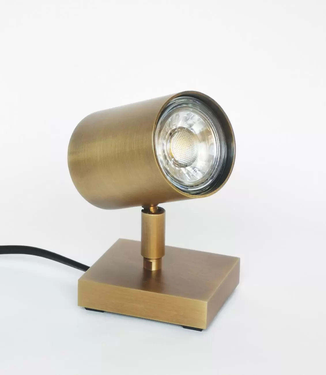 spot à poser design