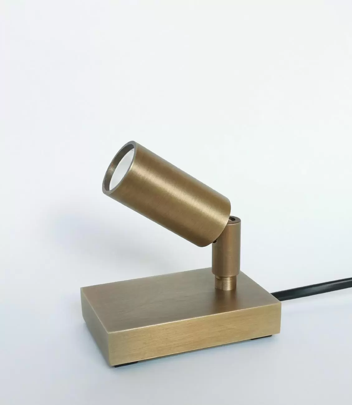 spot à poser compact