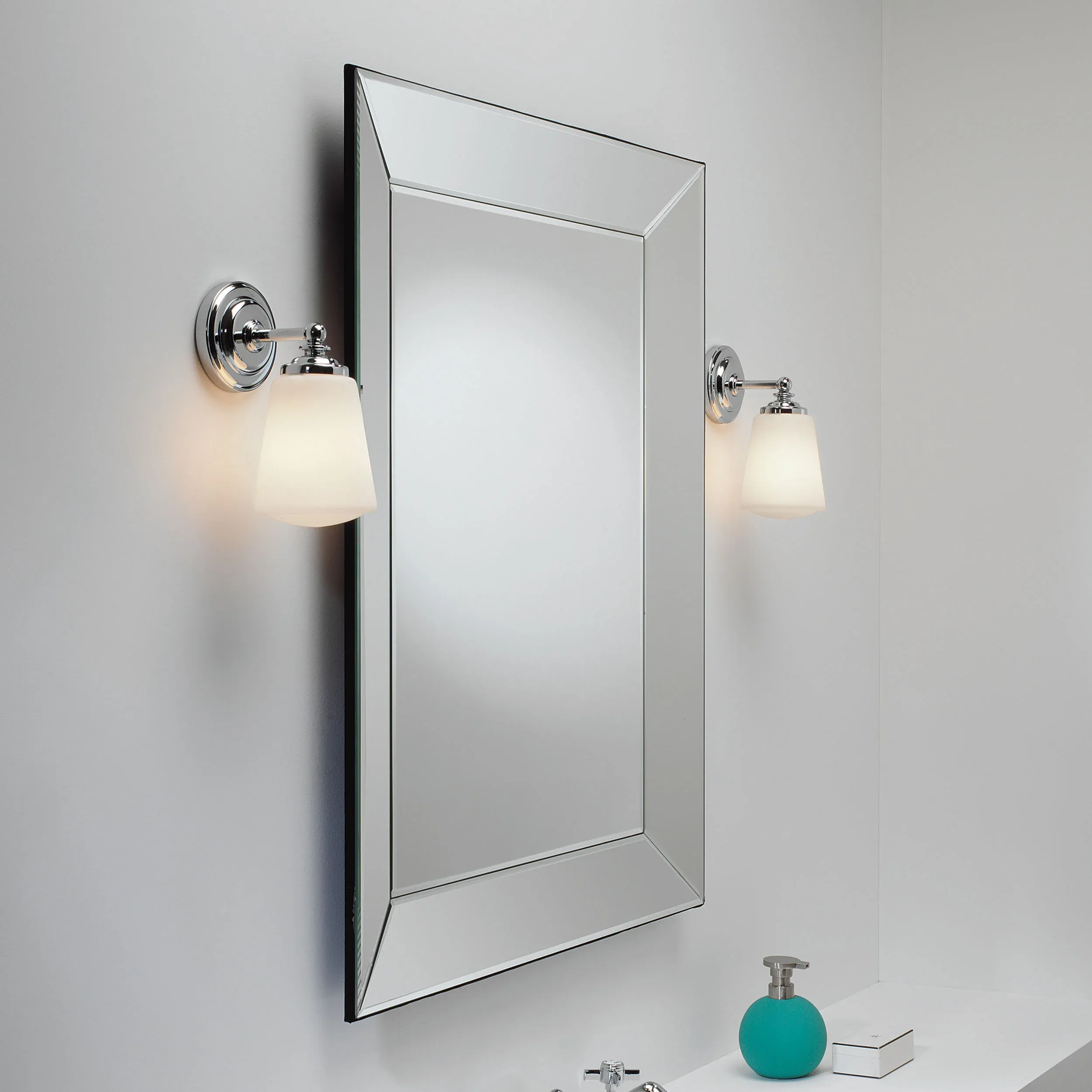 Luminaire mural salle d’eau