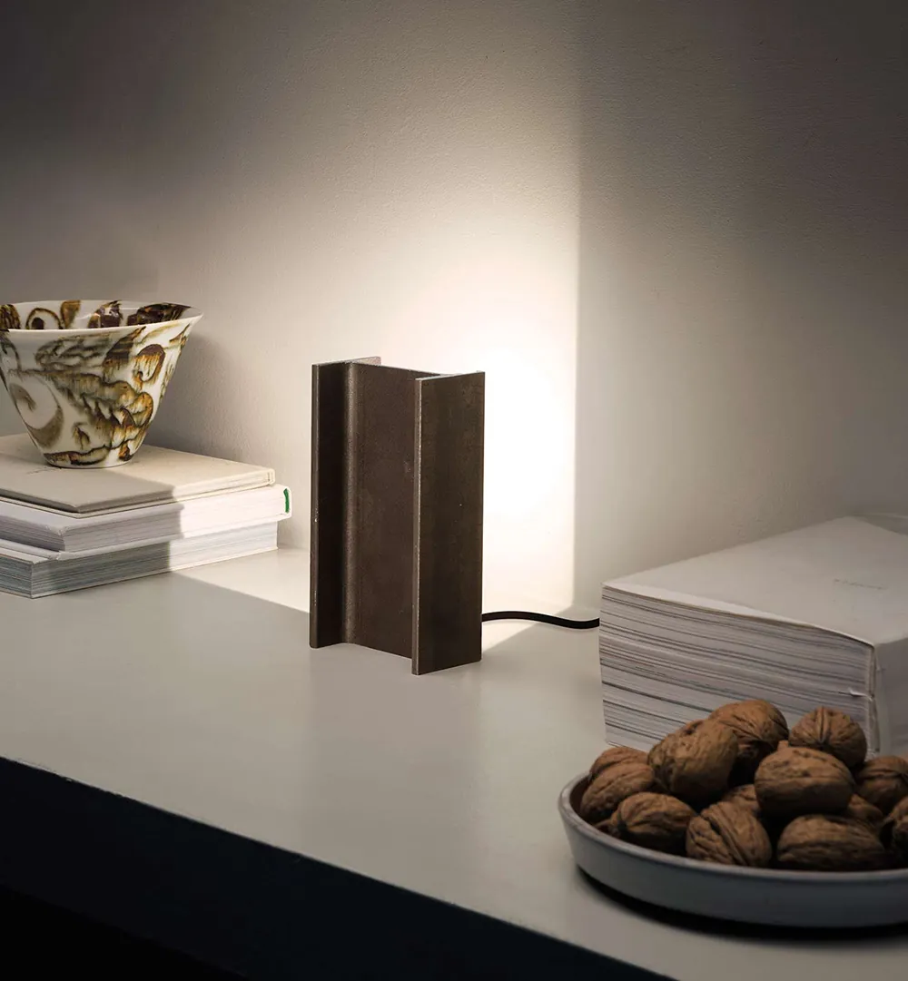 Lampe à poser design italien